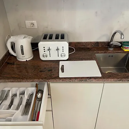 Victoria's Flat 3 * Shëngjin